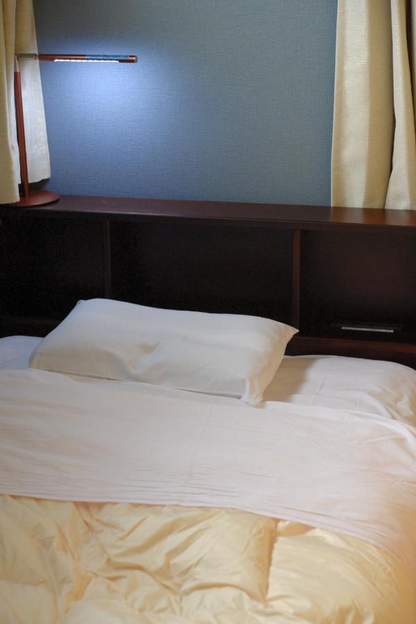 Guesthouse Iwase Toyama Station Esterno foto